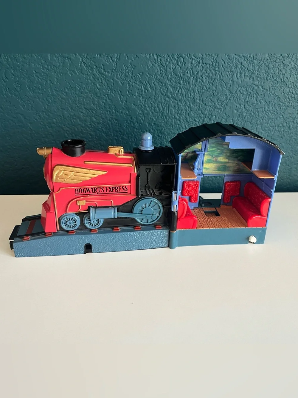 Hogwarts Express Toy Train Mattell 2001 Harry Potter Polly Pocket Style Toy
